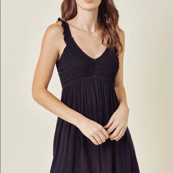 Wishlist Ruffly Ruched Top Mini Dress-NWT - Picture 2 of 4